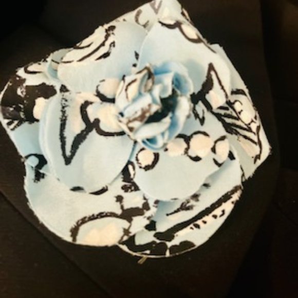 CHANEL RARE Camellia BroachNWOT